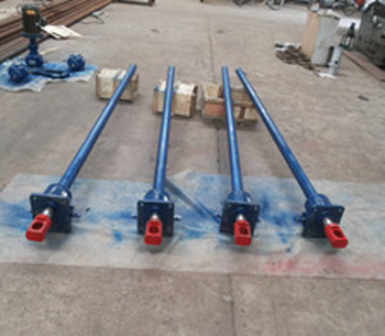 南京某爐業(yè)公司訂購10T四臺聯(lián)動絲桿升降機(jī)